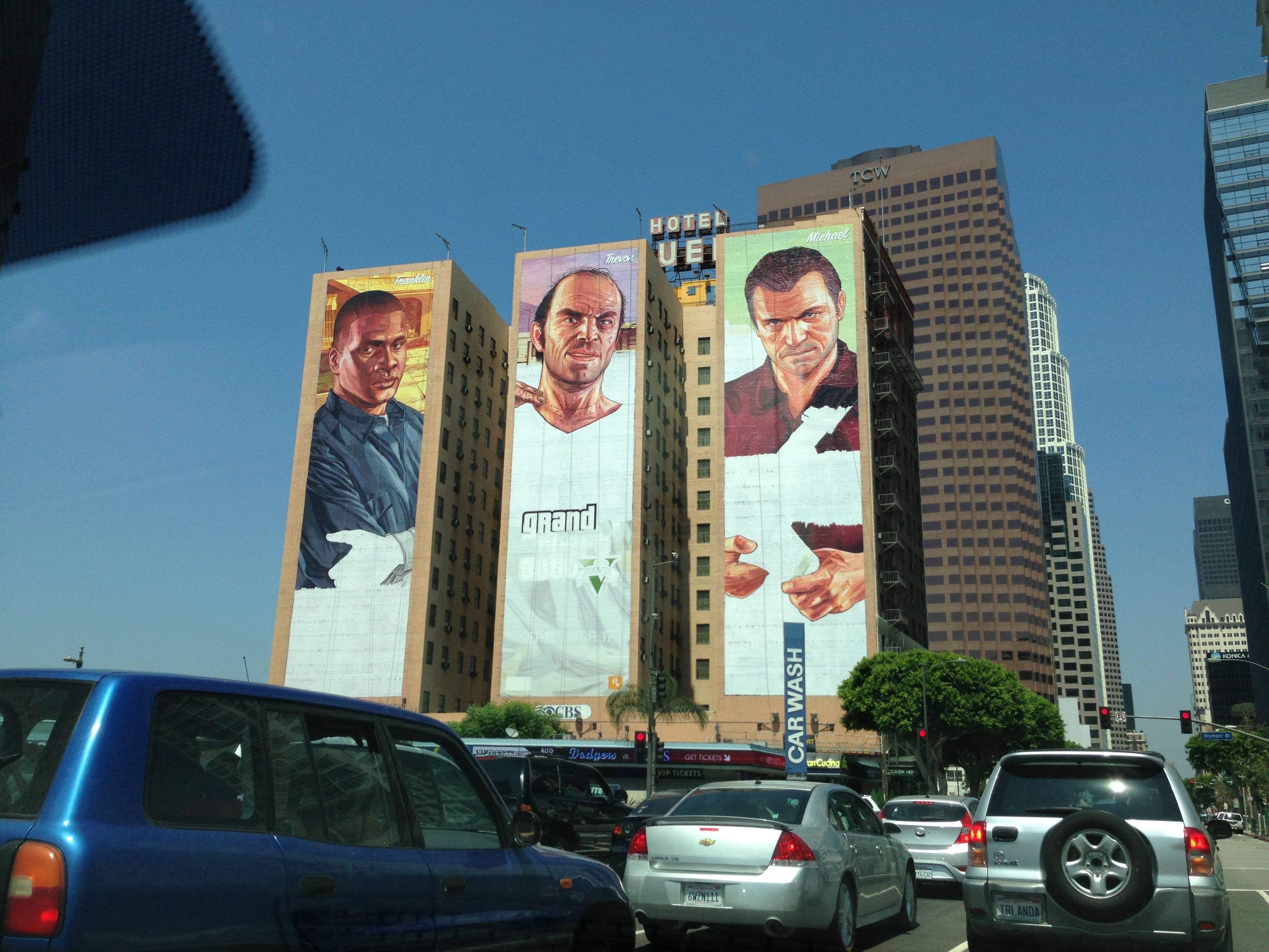 hotel figueroa - muro en progreso