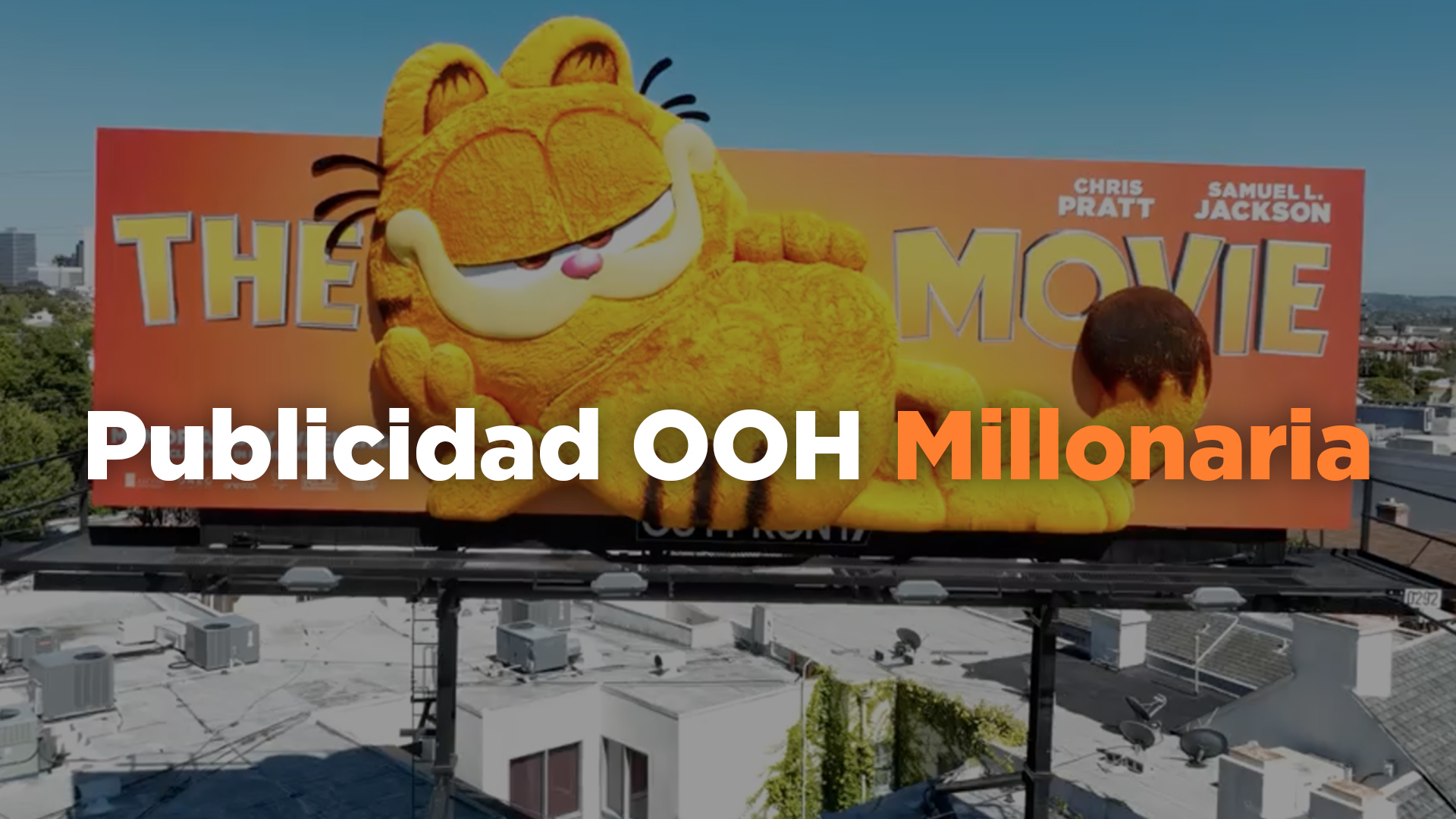 Garfield, publicidad disrruptiva, campaña exterior, vallas, Fake out of home, vallas móviles, pantallas digitales, publicidad en centros comerciales.